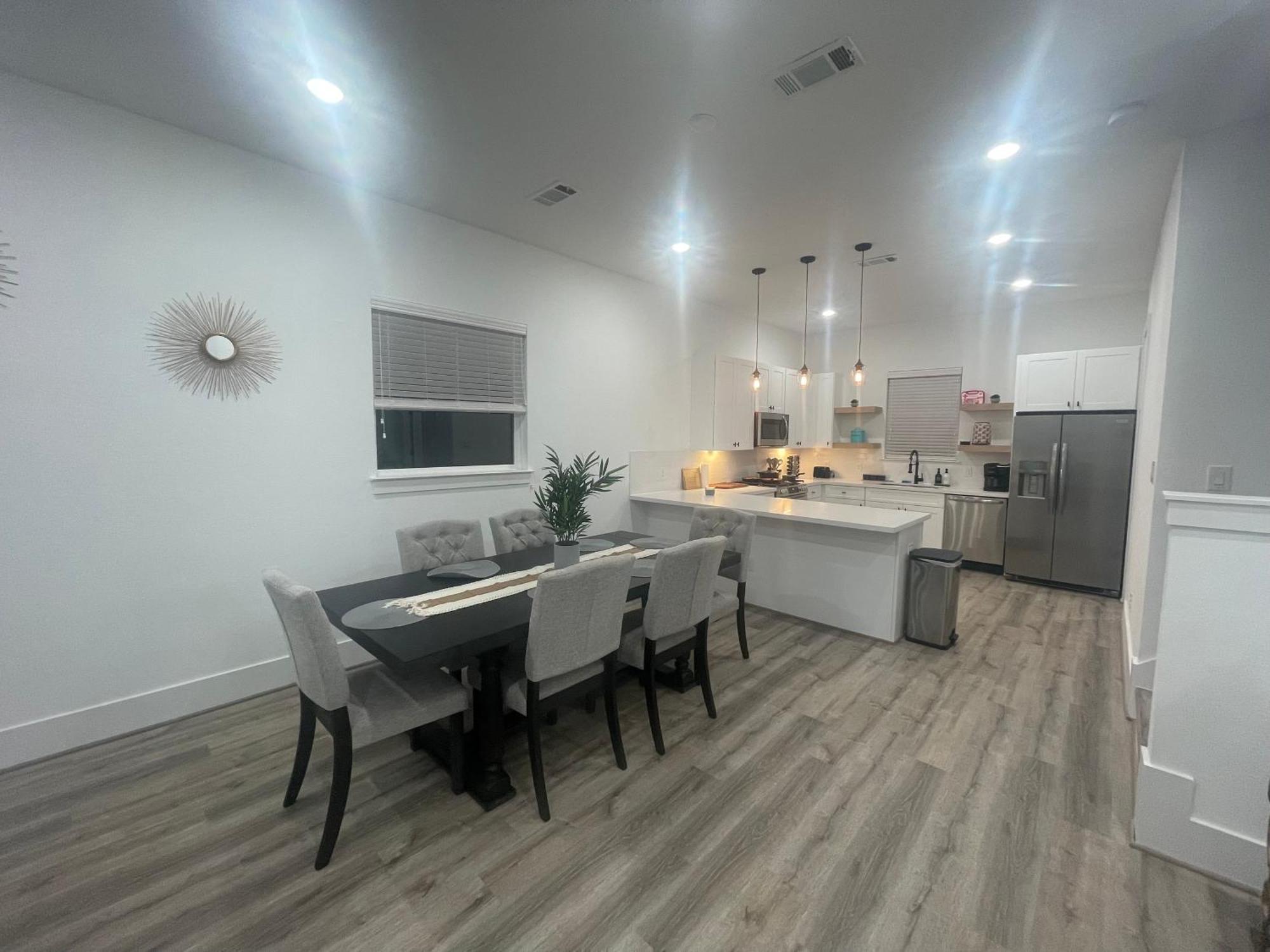 Comfortable 3 Bedroom - Heart Of Texas Medical Center Houston Ngoại thất bức ảnh